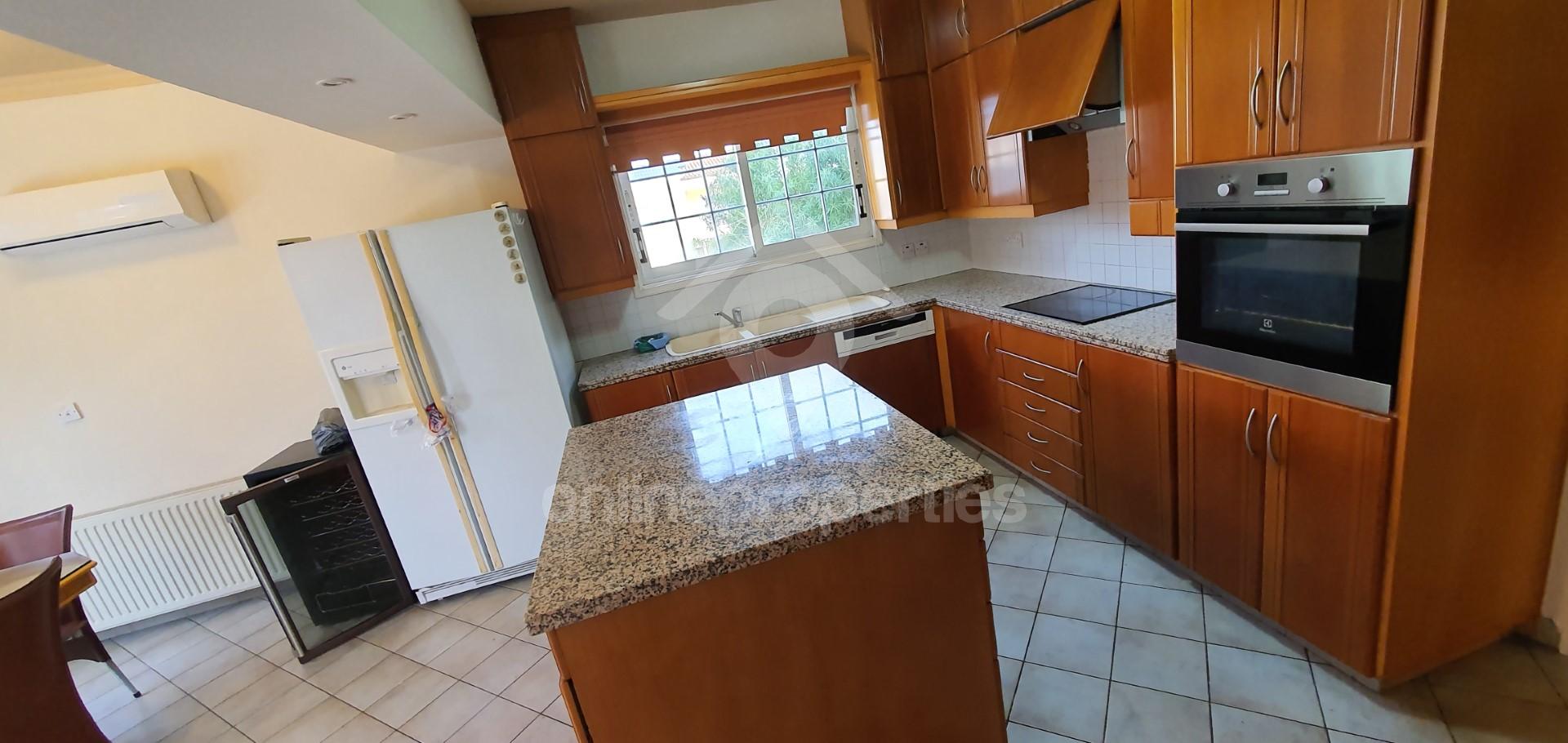 To change image, hover mouse over thumbnails below