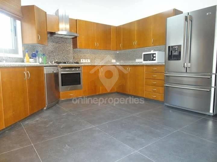 To change image, hover mouse over thumbnails below