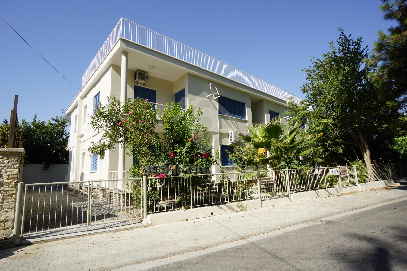 A neoclassical upper floor3 bedroom flat, newly restored
