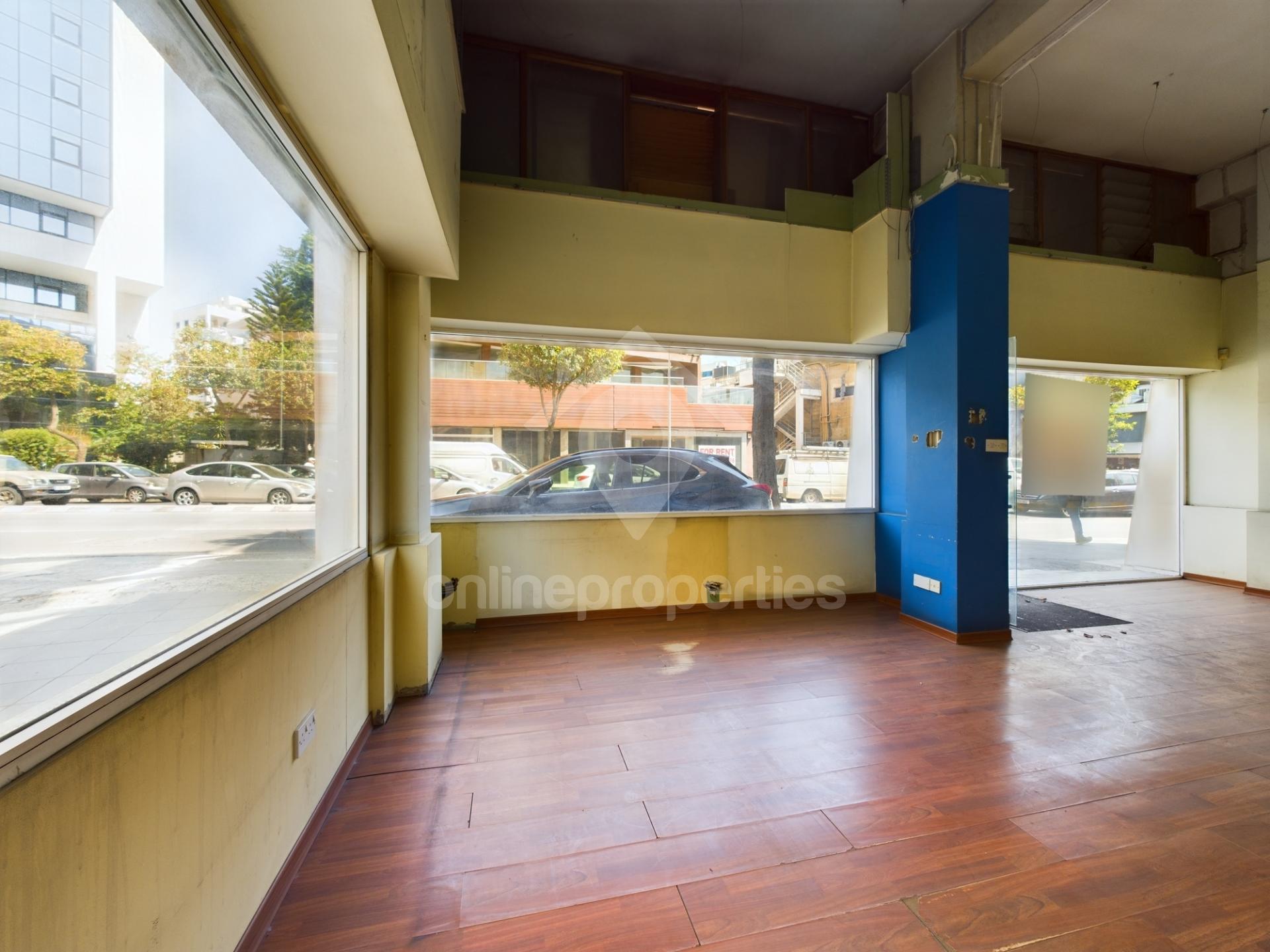 shop/showroom in central nicosia
