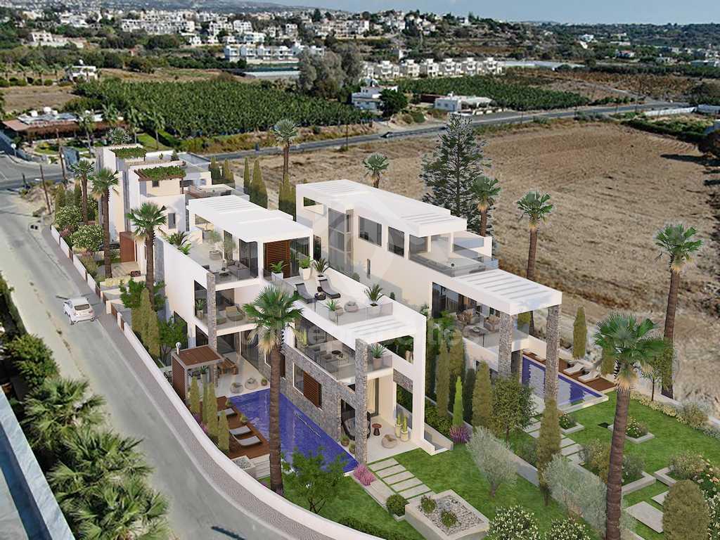 To change image, hover mouse over thumbnails below