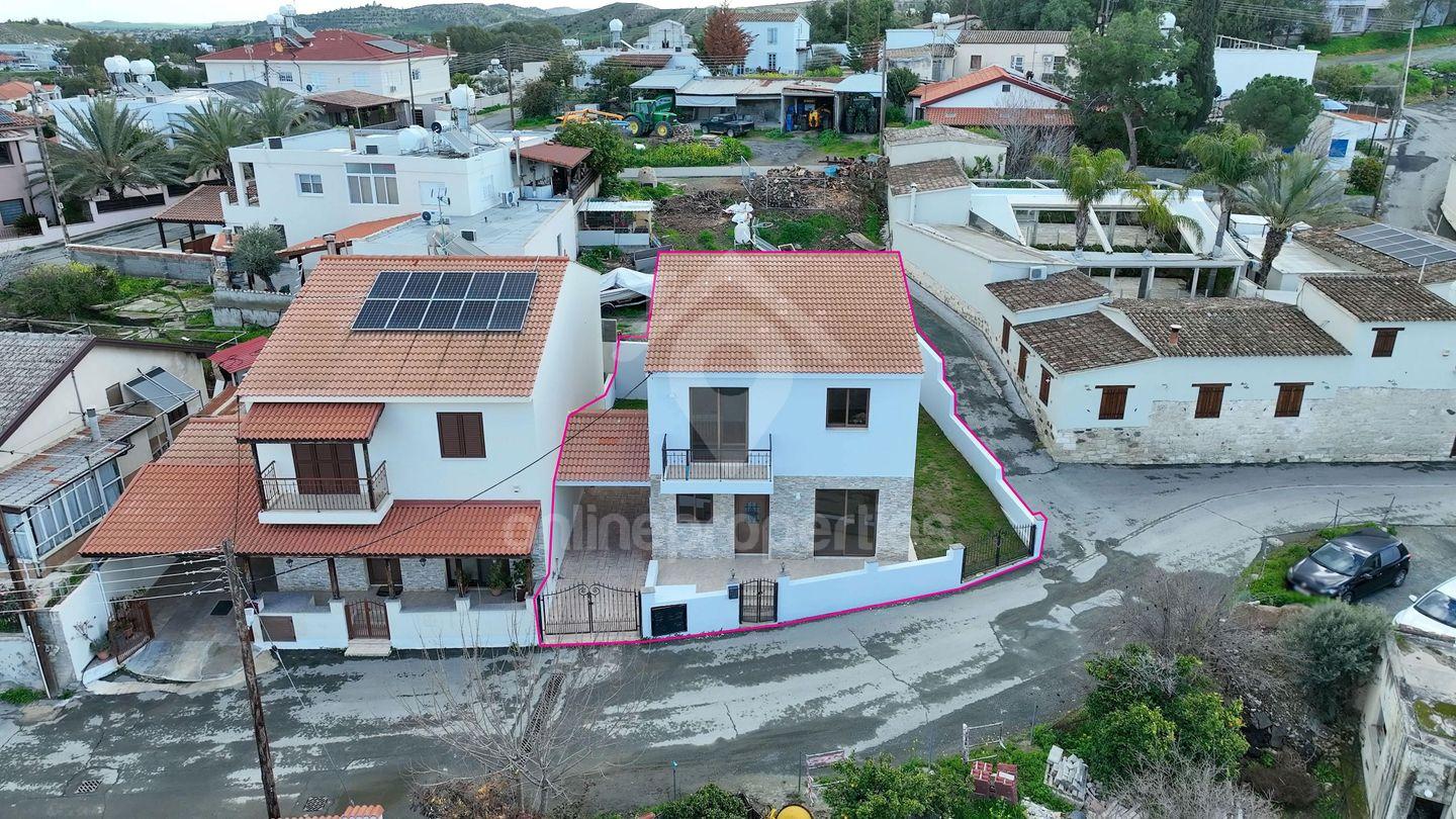 To change image, hover mouse over thumbnails below