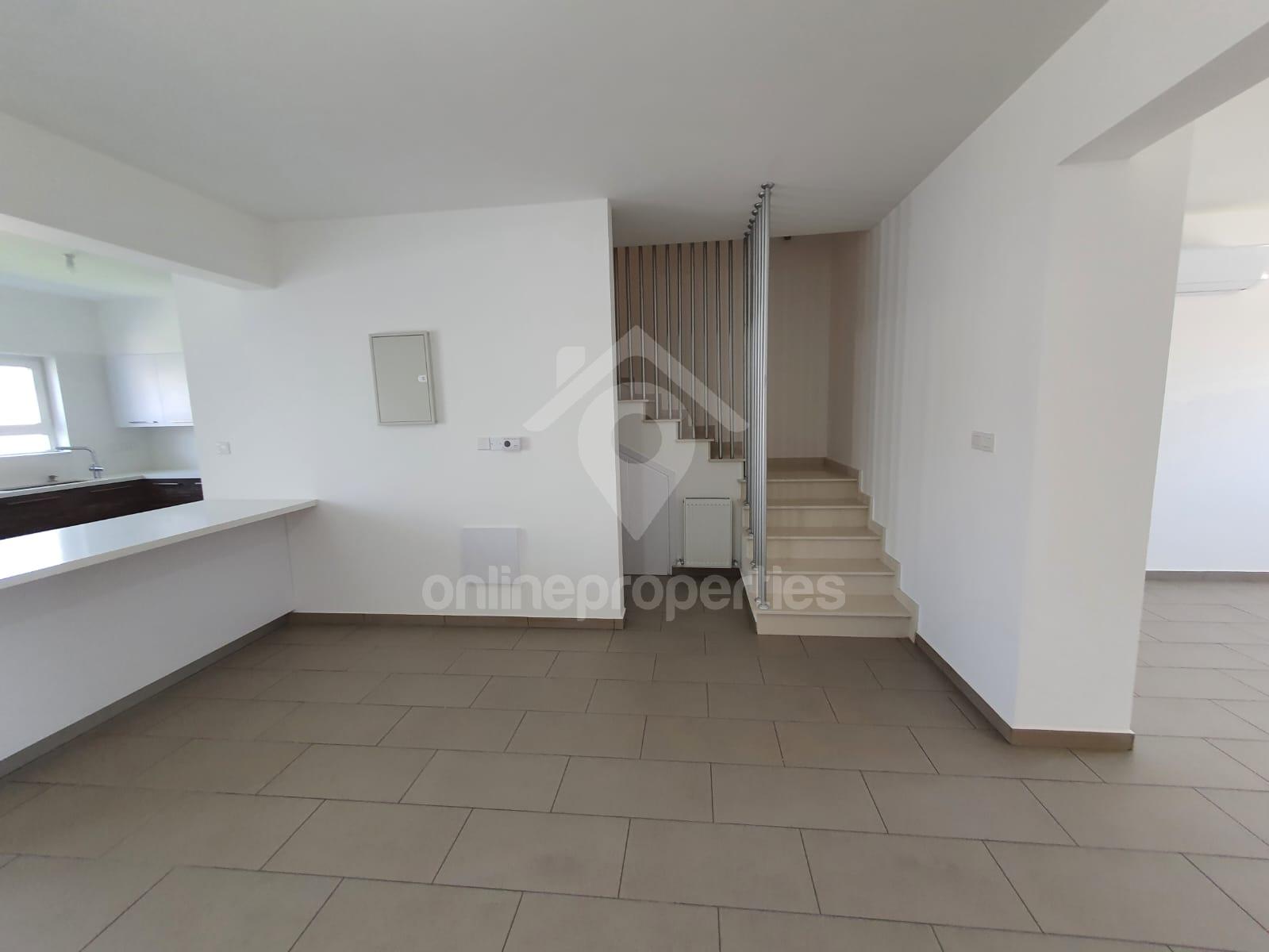 To change image, hover mouse over thumbnails below