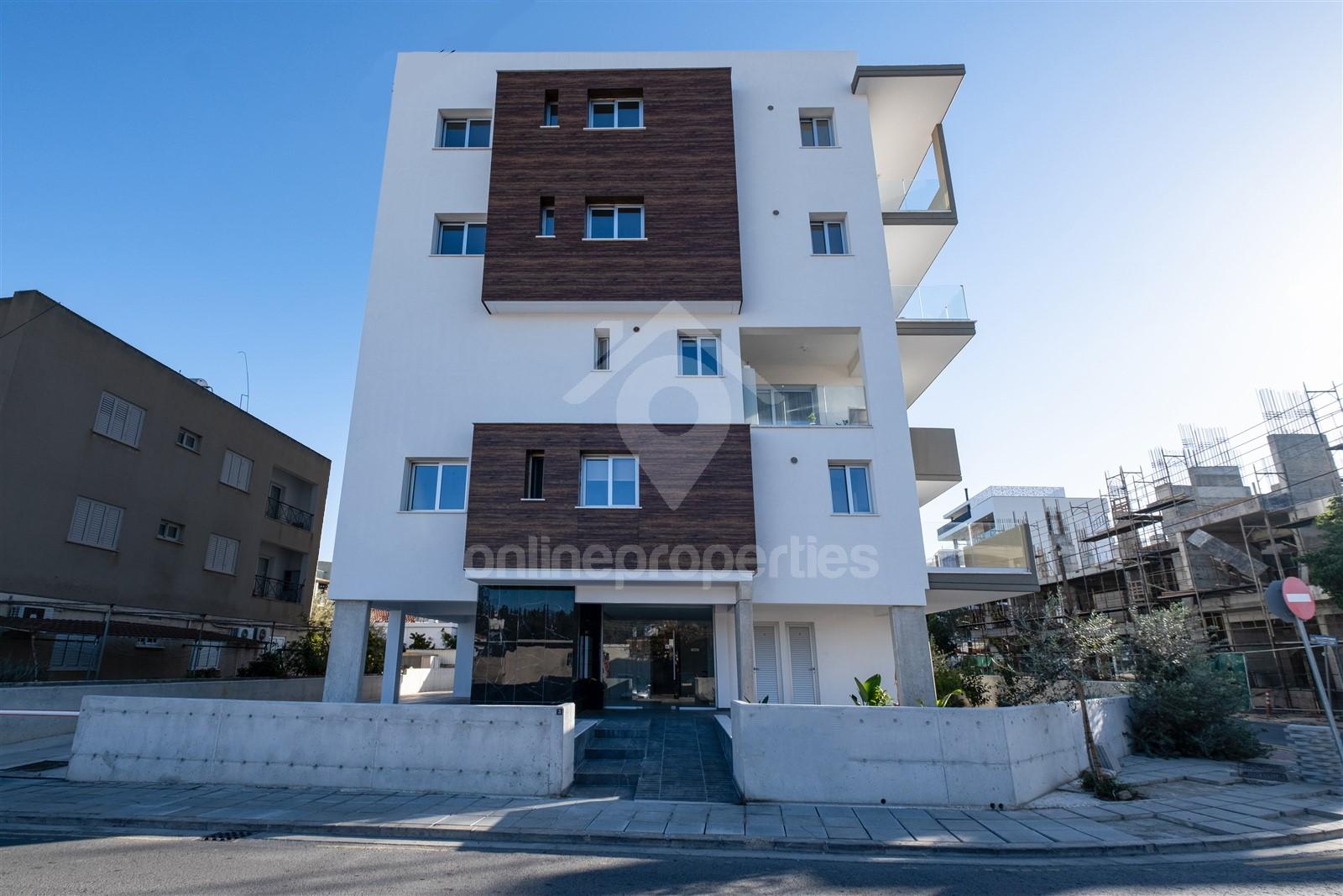 Modern apartment with excellent features