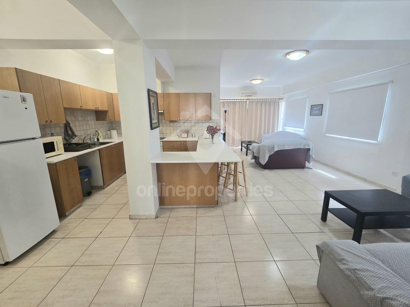 To change image, hover mouse over thumbnails below