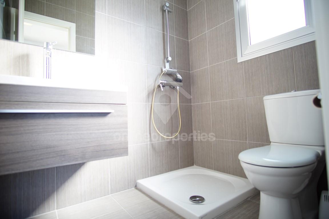 To change image, hover mouse over thumbnails below