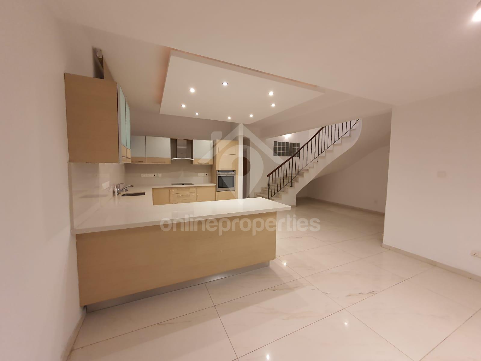 To change image, hover mouse over thumbnails below