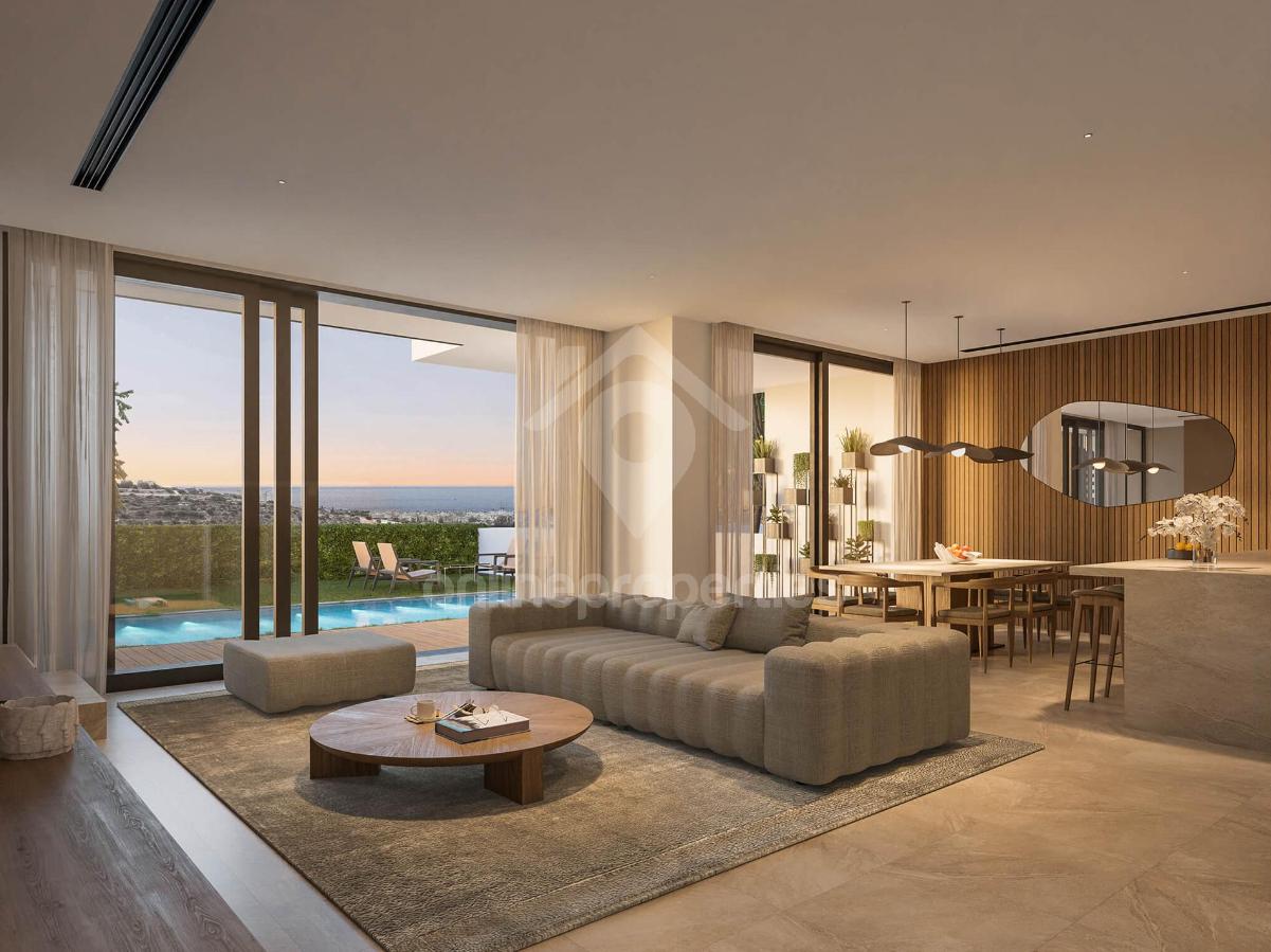 To change image, hover mouse over thumbnails below