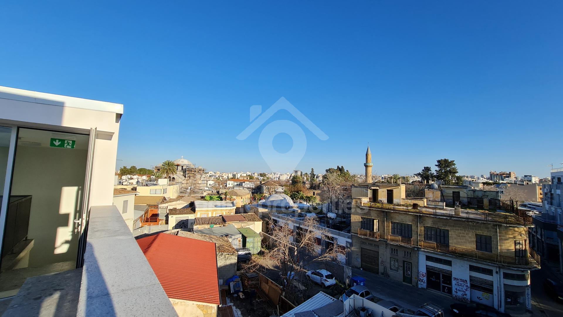 To change image, hover mouse over thumbnails below