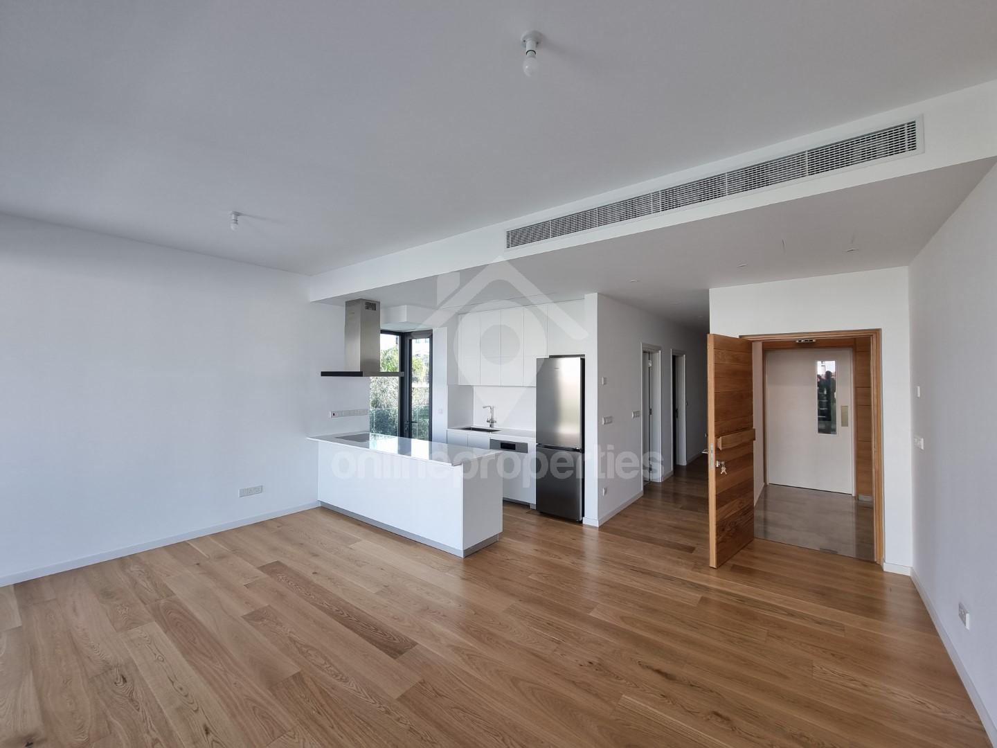 Brand New Modern 2 bedroom a short distance from schools, shopping, and public transportation/2