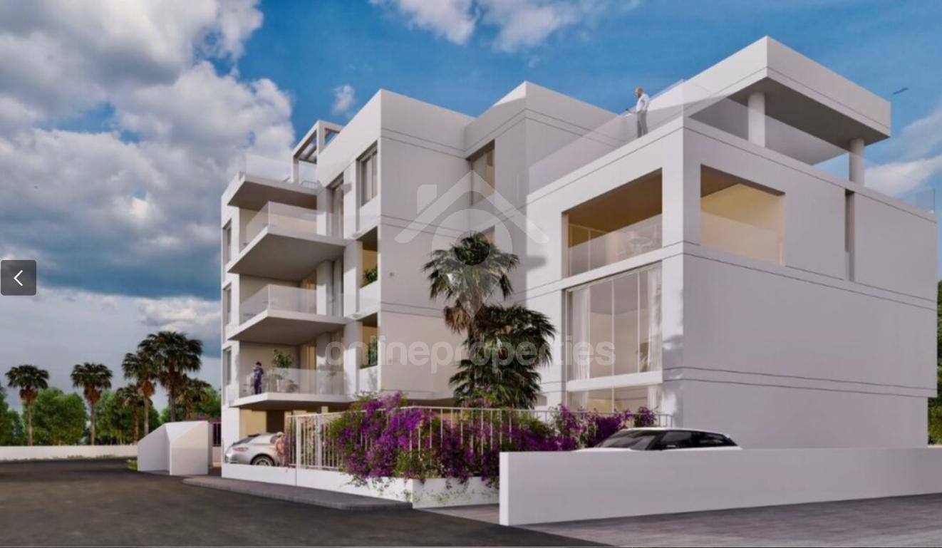 To change image, hover mouse over thumbnails below