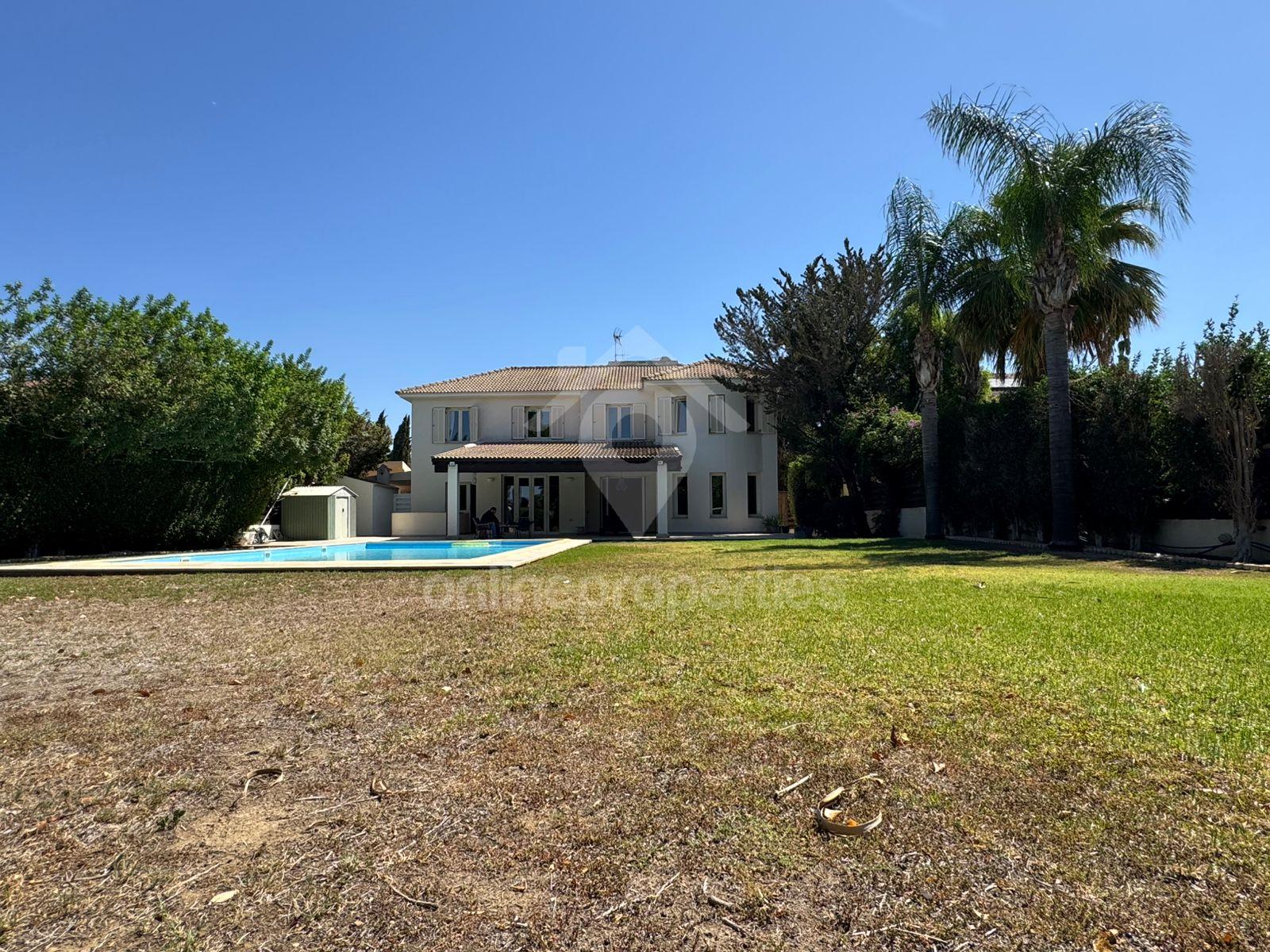 To change image, hover mouse over thumbnails below