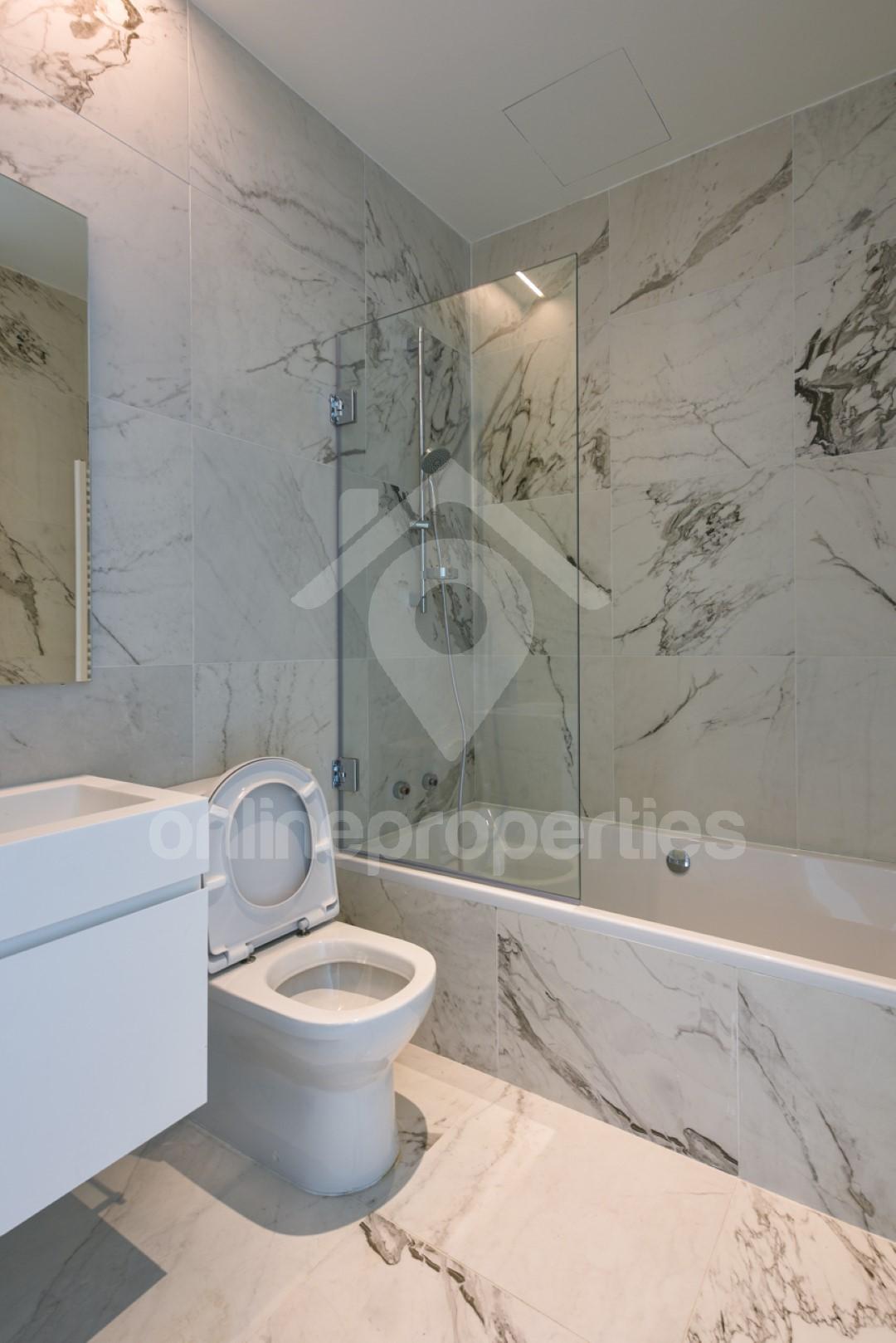 To change image, hover mouse over thumbnails below