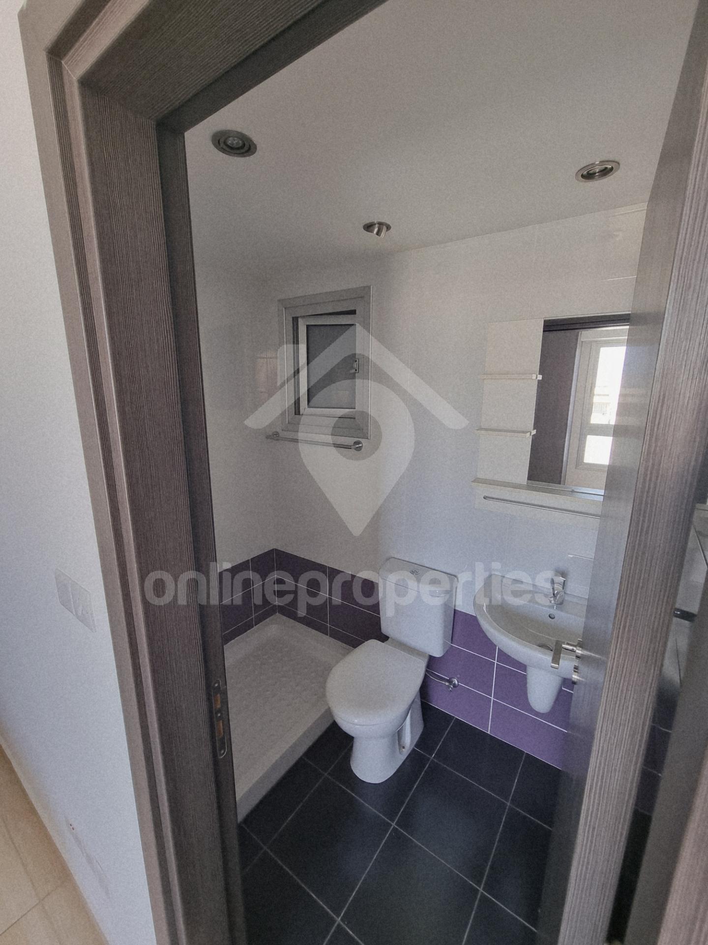 To change image, hover mouse over thumbnails below