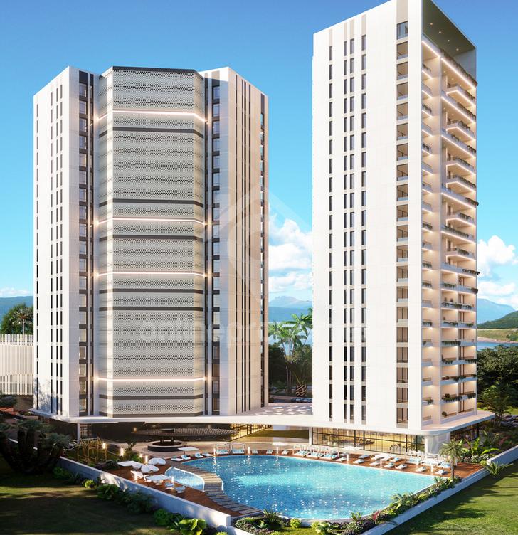 To change image, hover mouse over thumbnails below