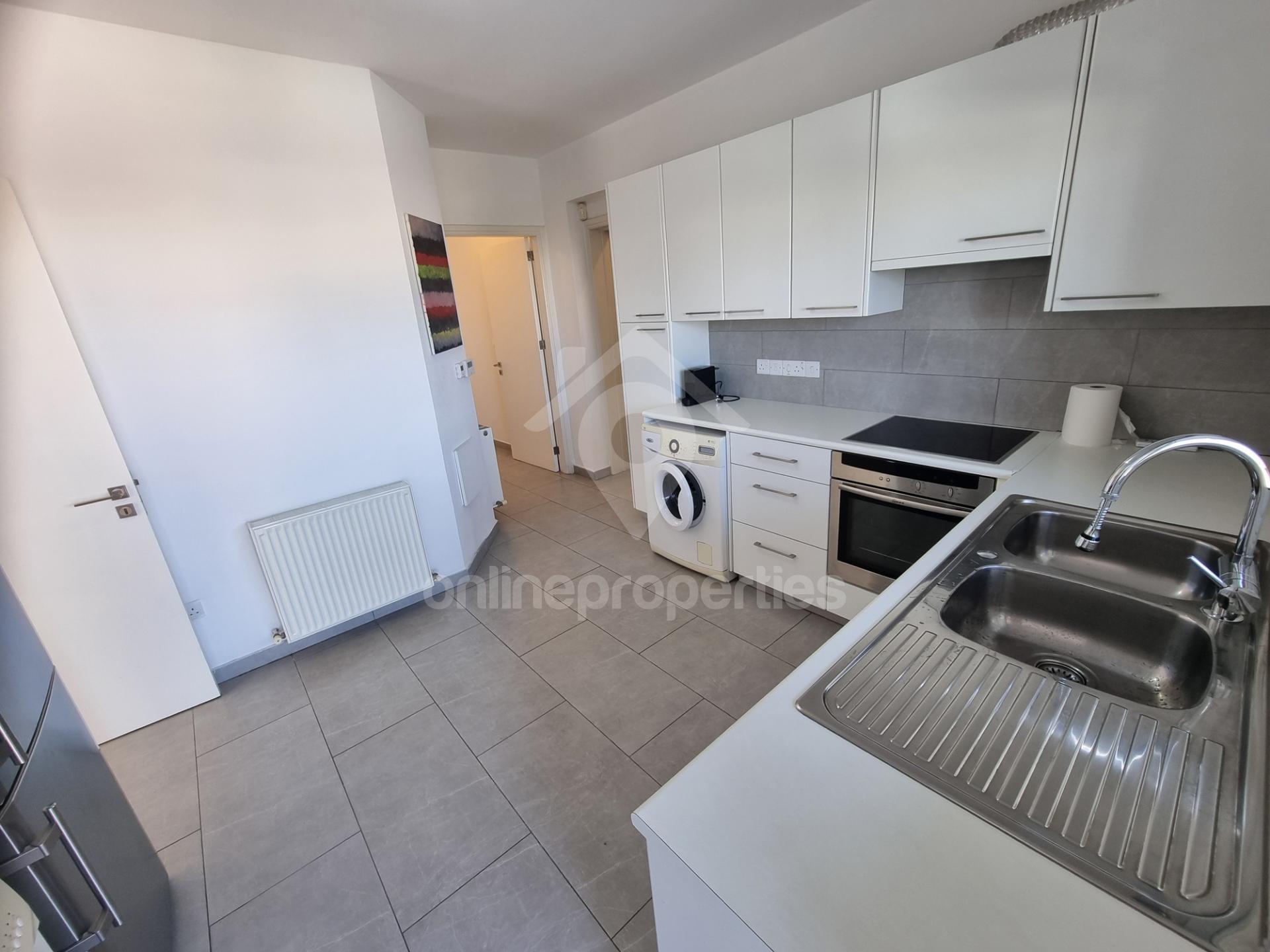 To change image, hover mouse over thumbnails below