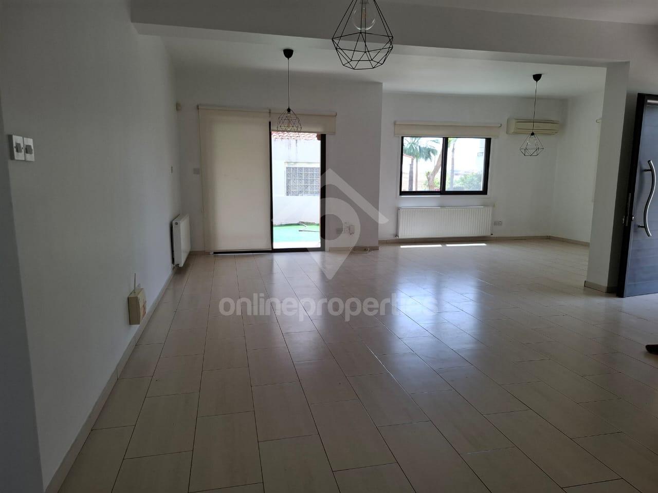 To change image, hover mouse over thumbnails below