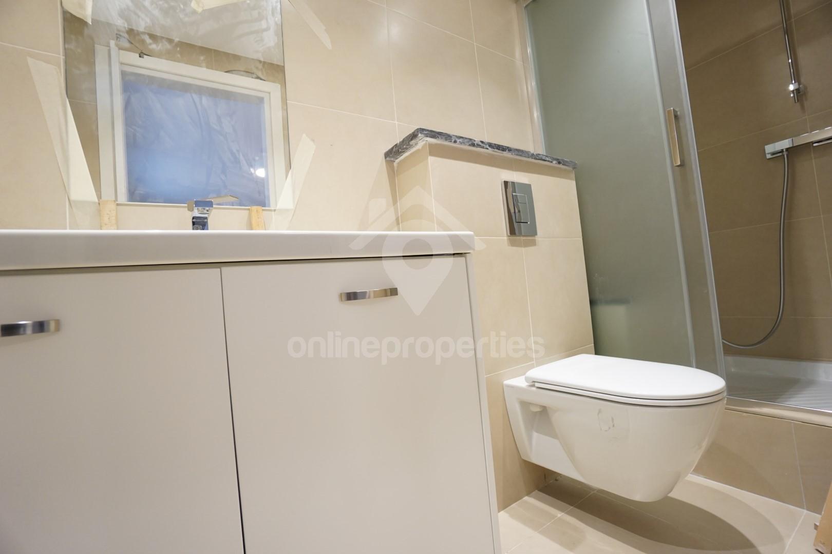 To change image, hover mouse over thumbnails below