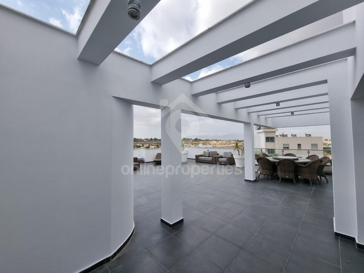 To change image, hover mouse over thumbnails below