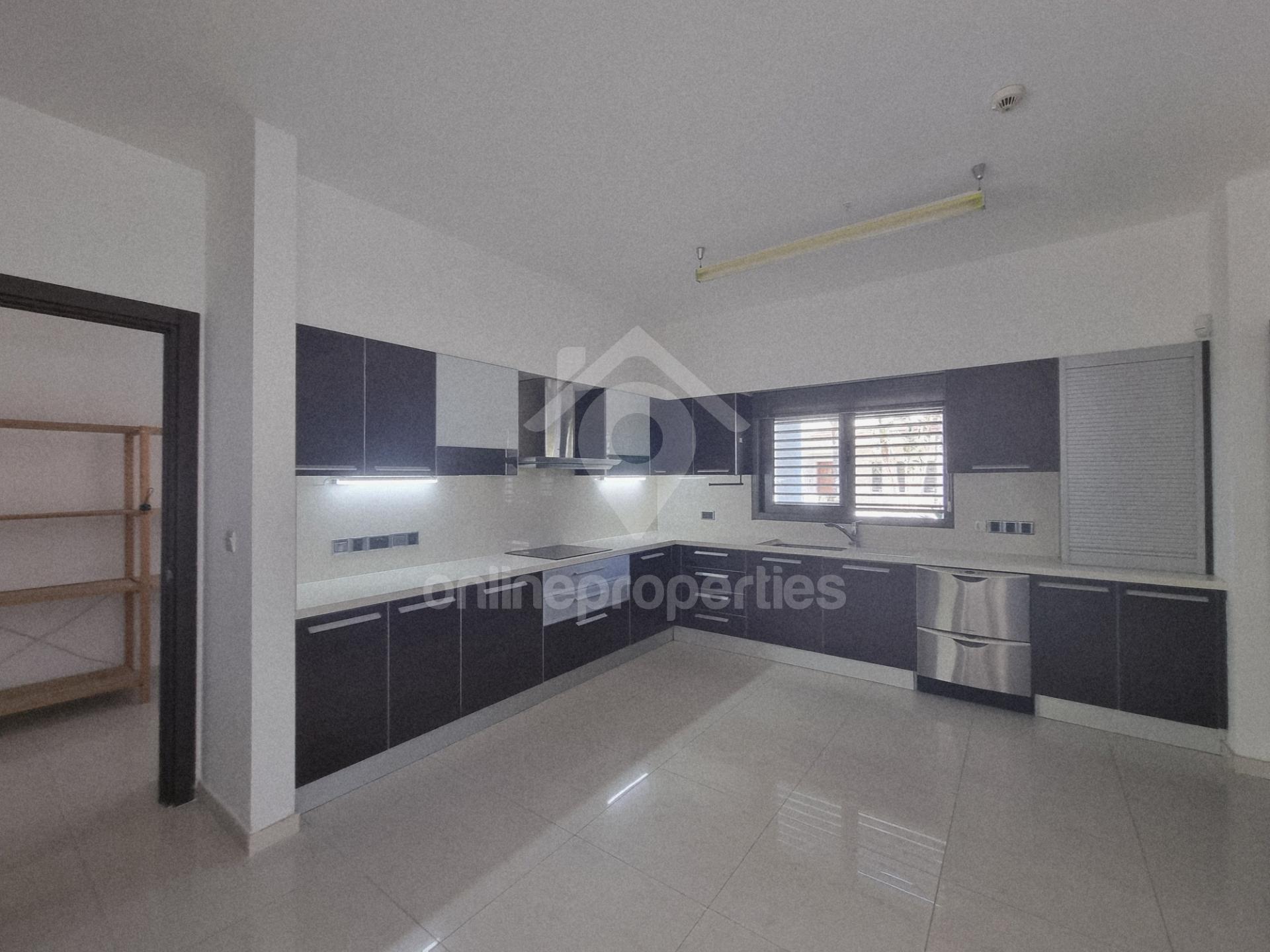 To change image, hover mouse over thumbnails below