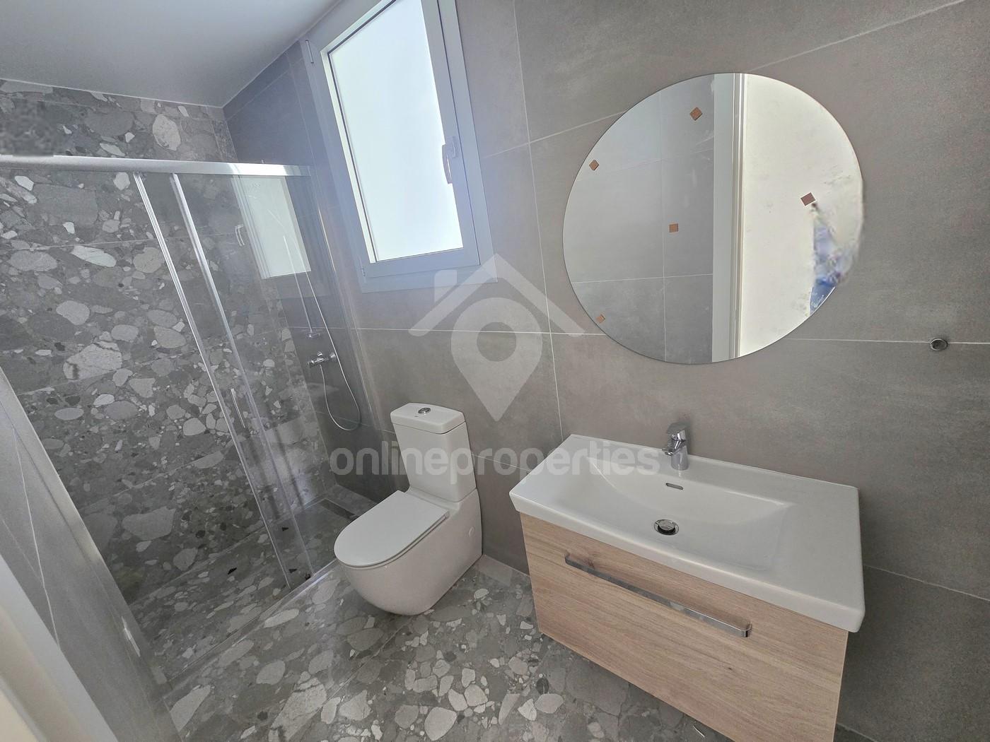 To change image, hover mouse over thumbnails below