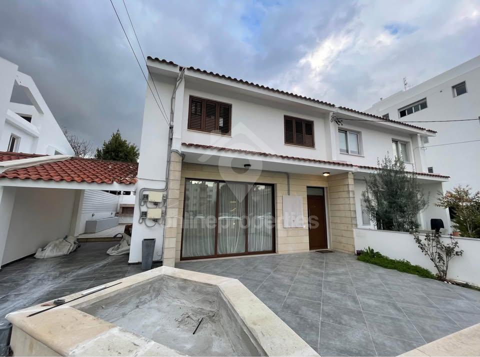 4-bedroom semi-detached close to Hilton Park and University of Nicosia