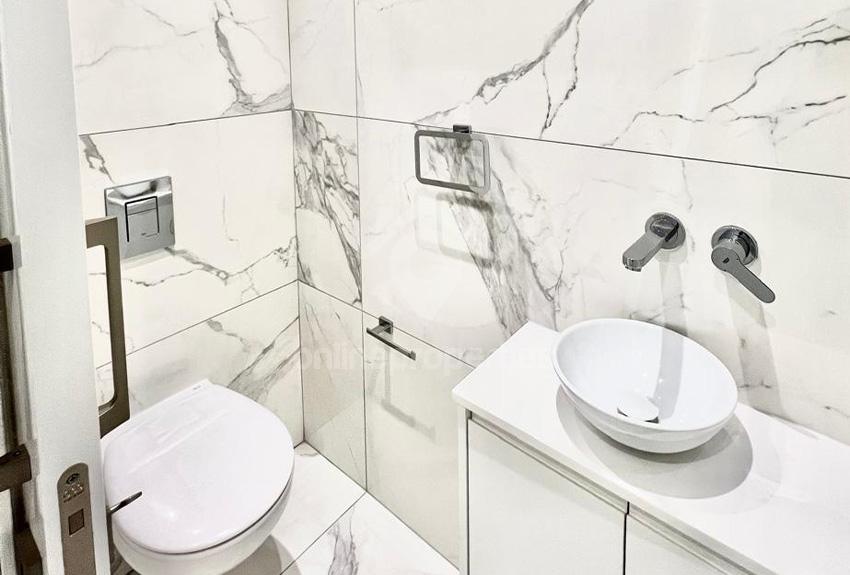 To change image, hover mouse over thumbnails below