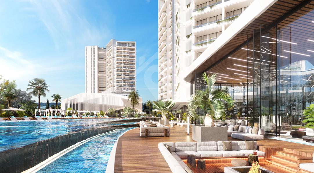 To change image, hover mouse over thumbnails below