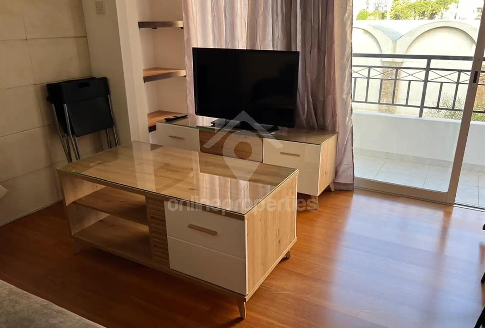 To change image, hover mouse over thumbnails below