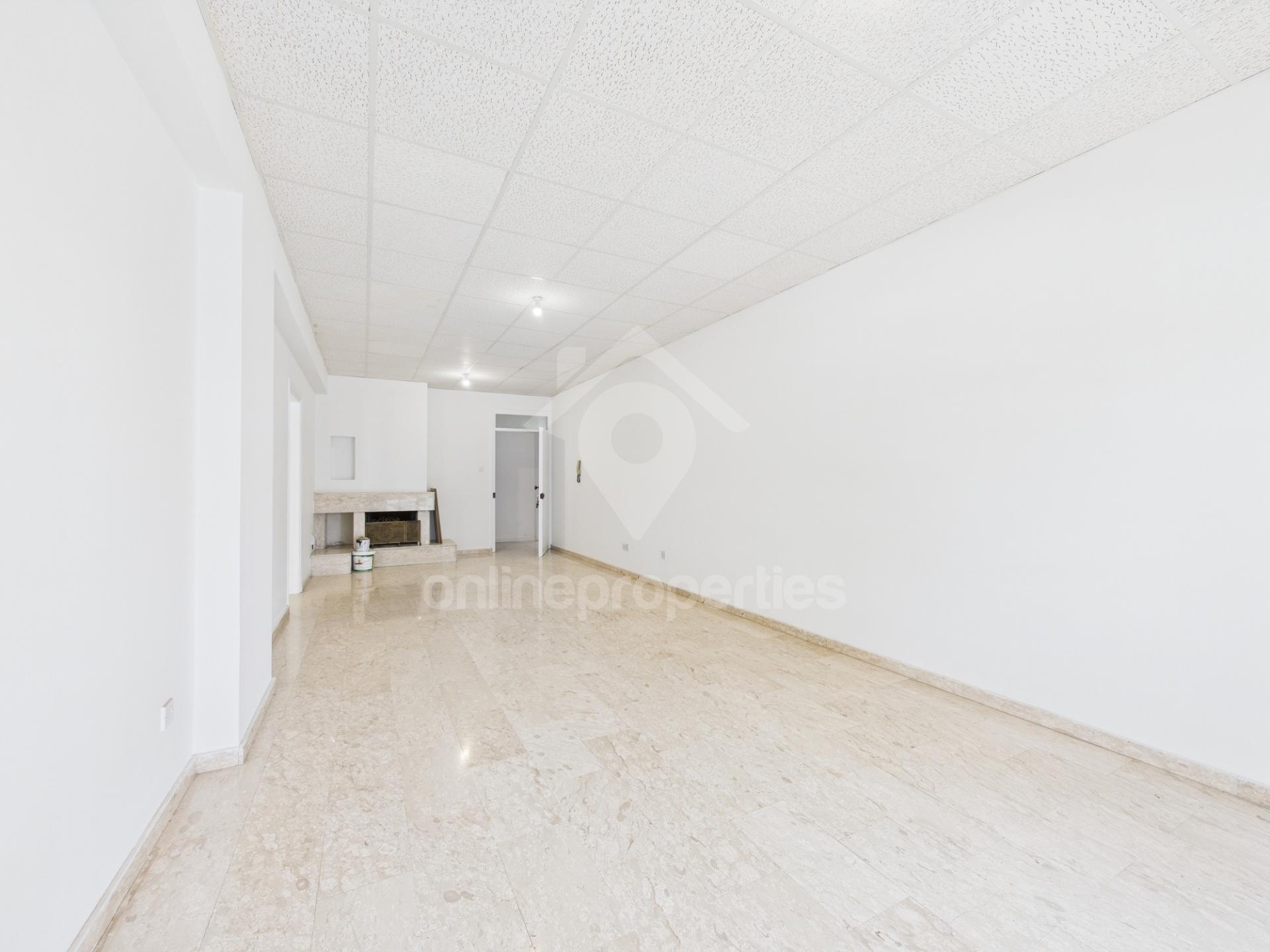 To change image, hover mouse over thumbnails below