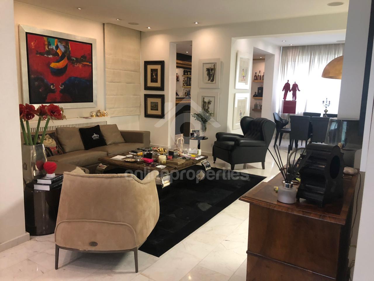Luxurious  3bedroom flat near the Landmark Hotel