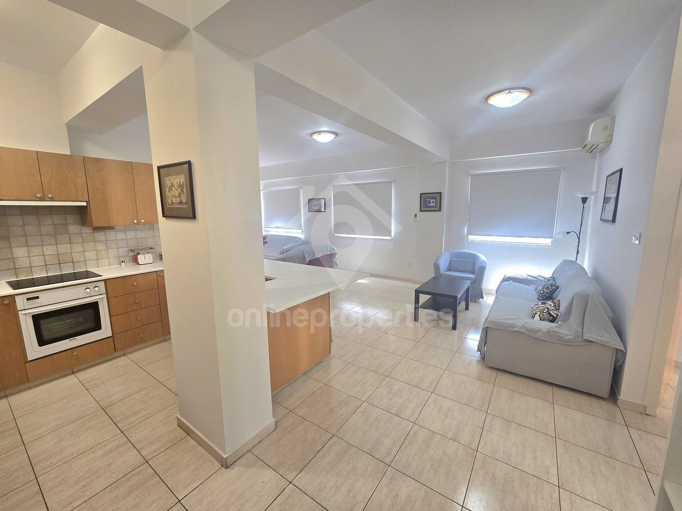 To change image, hover mouse over thumbnails below