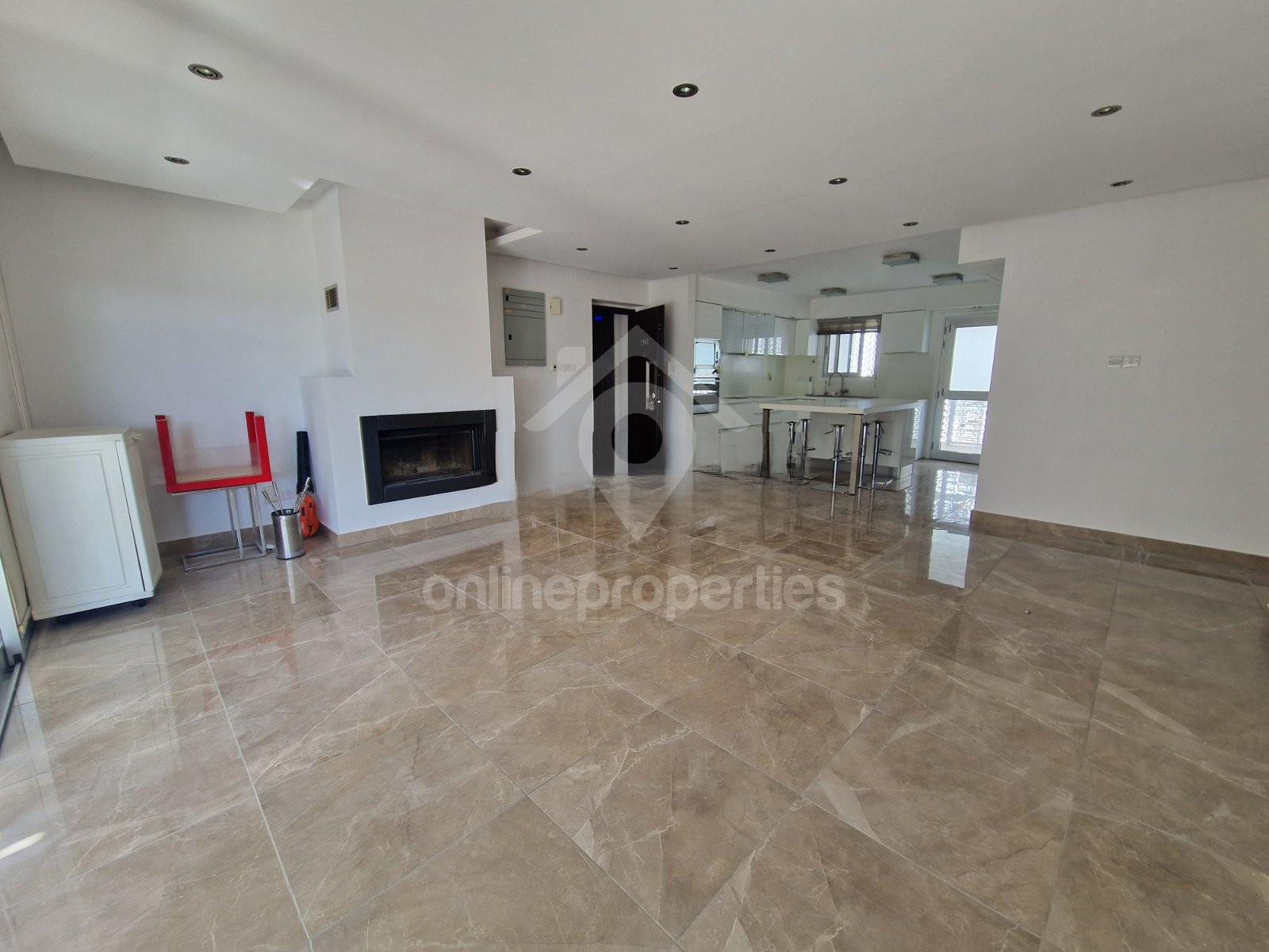 To change image, hover mouse over thumbnails below