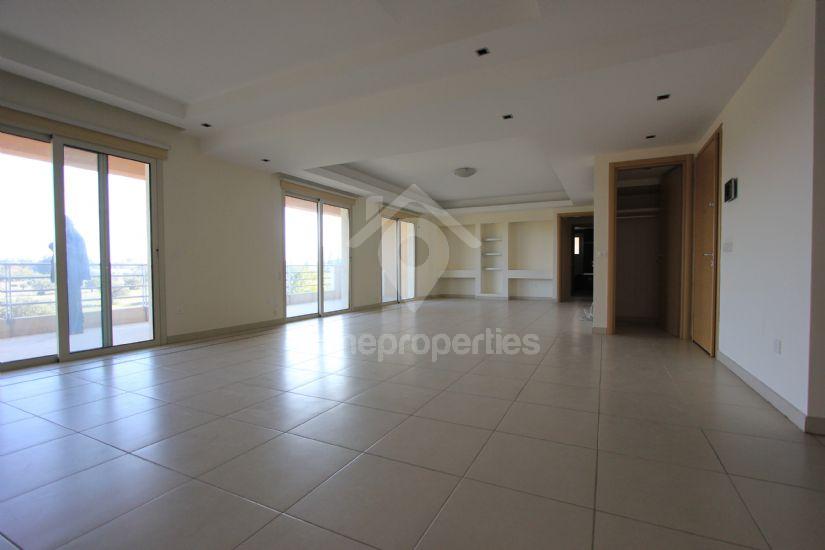 To change image, hover mouse over thumbnails below