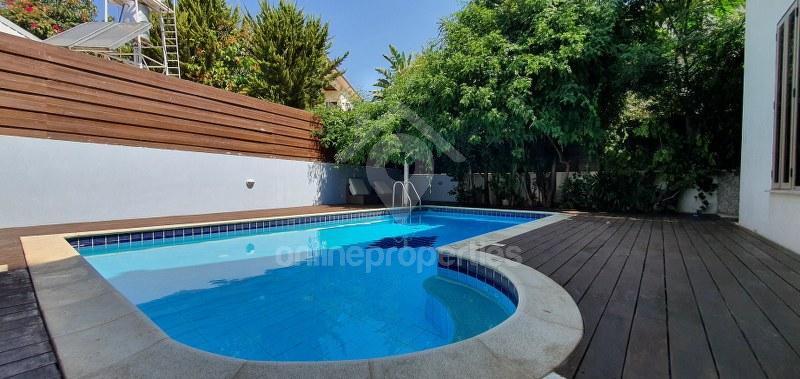 To change image, hover mouse over thumbnails below