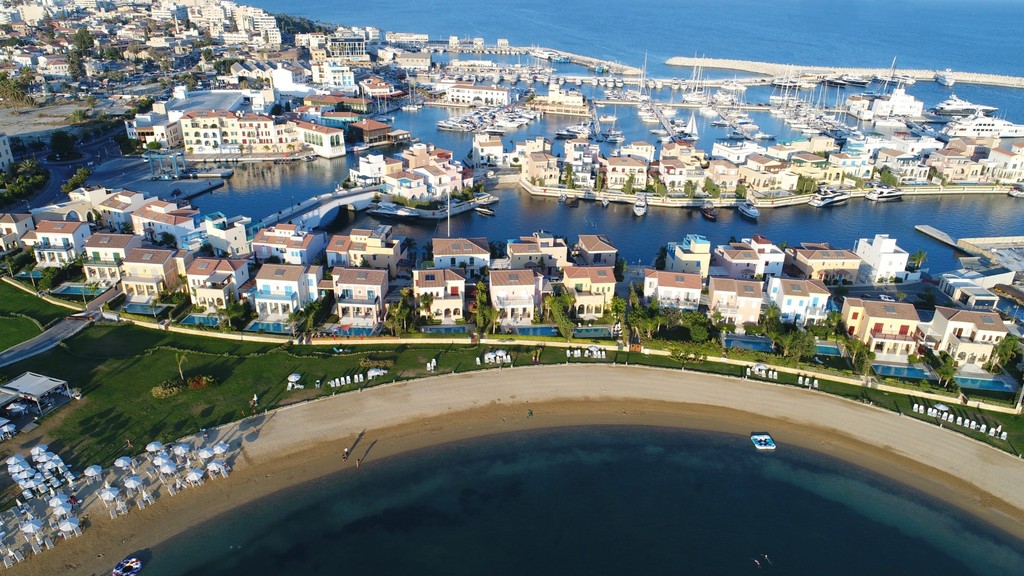 Living on the sea