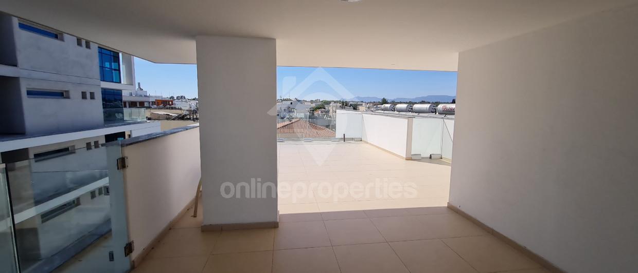 To change image, hover mouse over thumbnails below