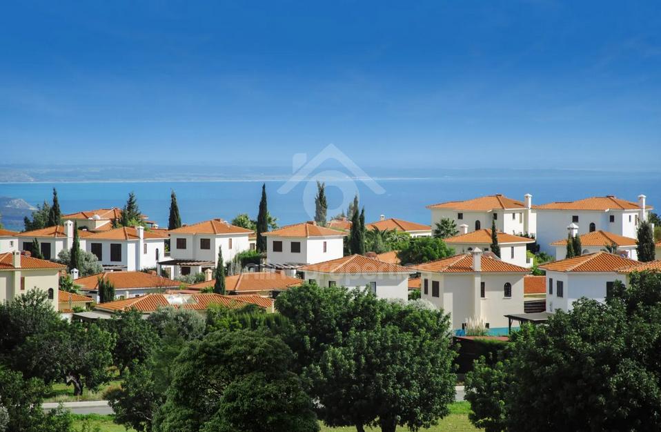 detached villas in a sought after location