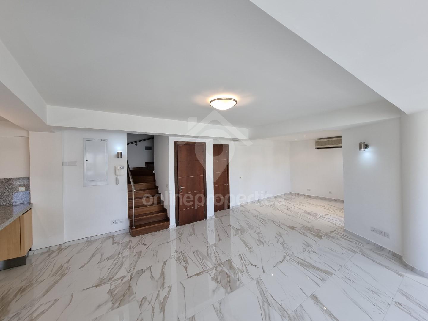 To change image, hover mouse over thumbnails below