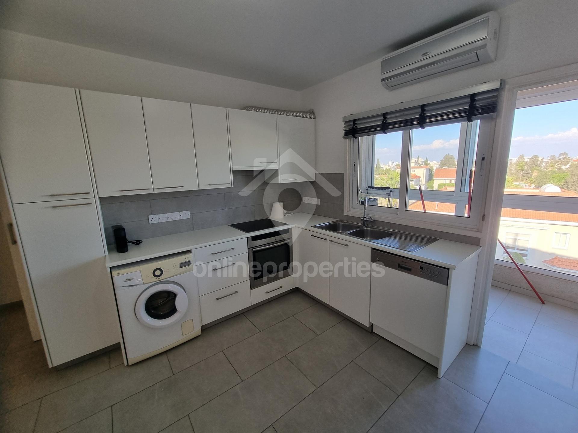 To change image, hover mouse over thumbnails below