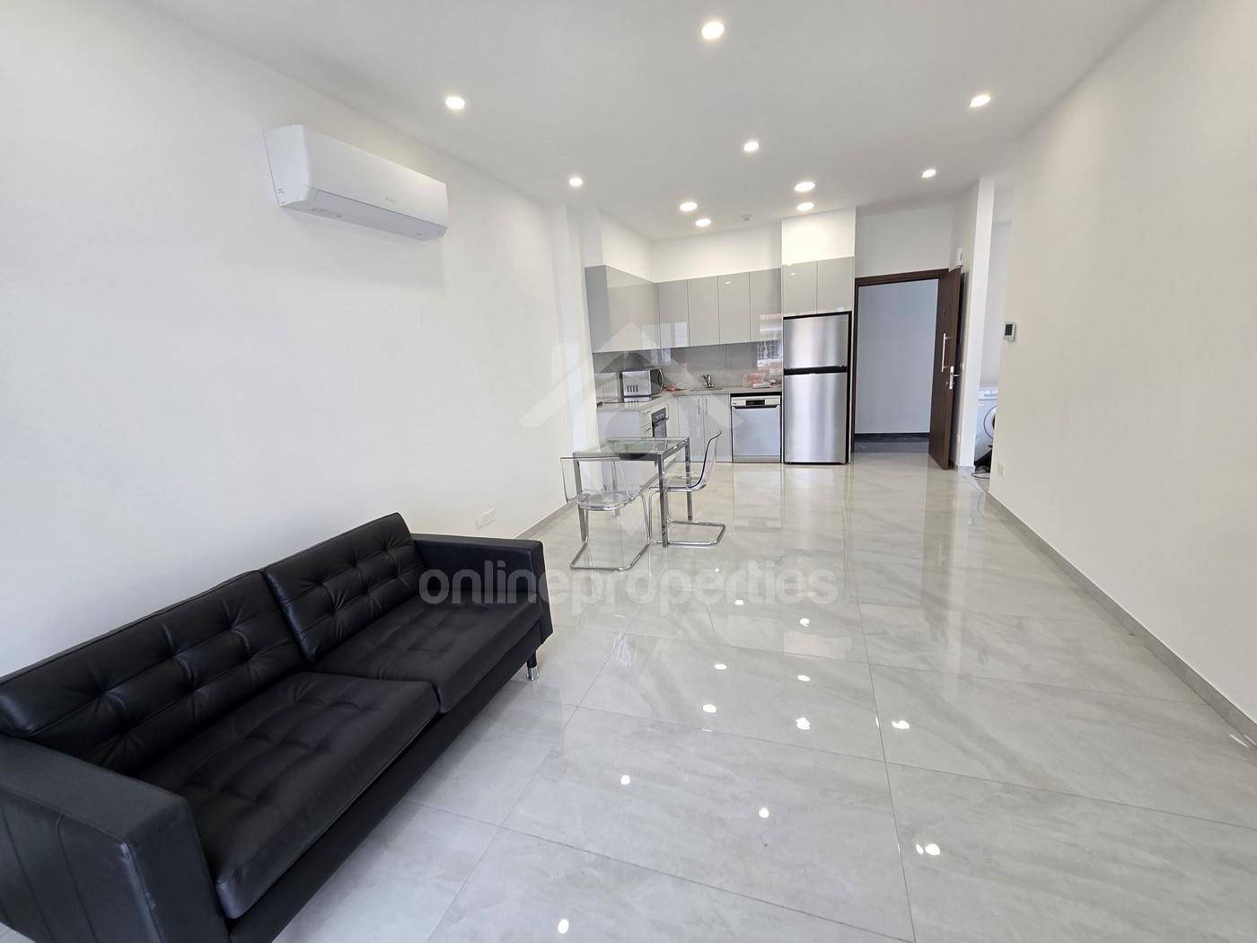 Brand New 1Bed Luxury Modern Furnished