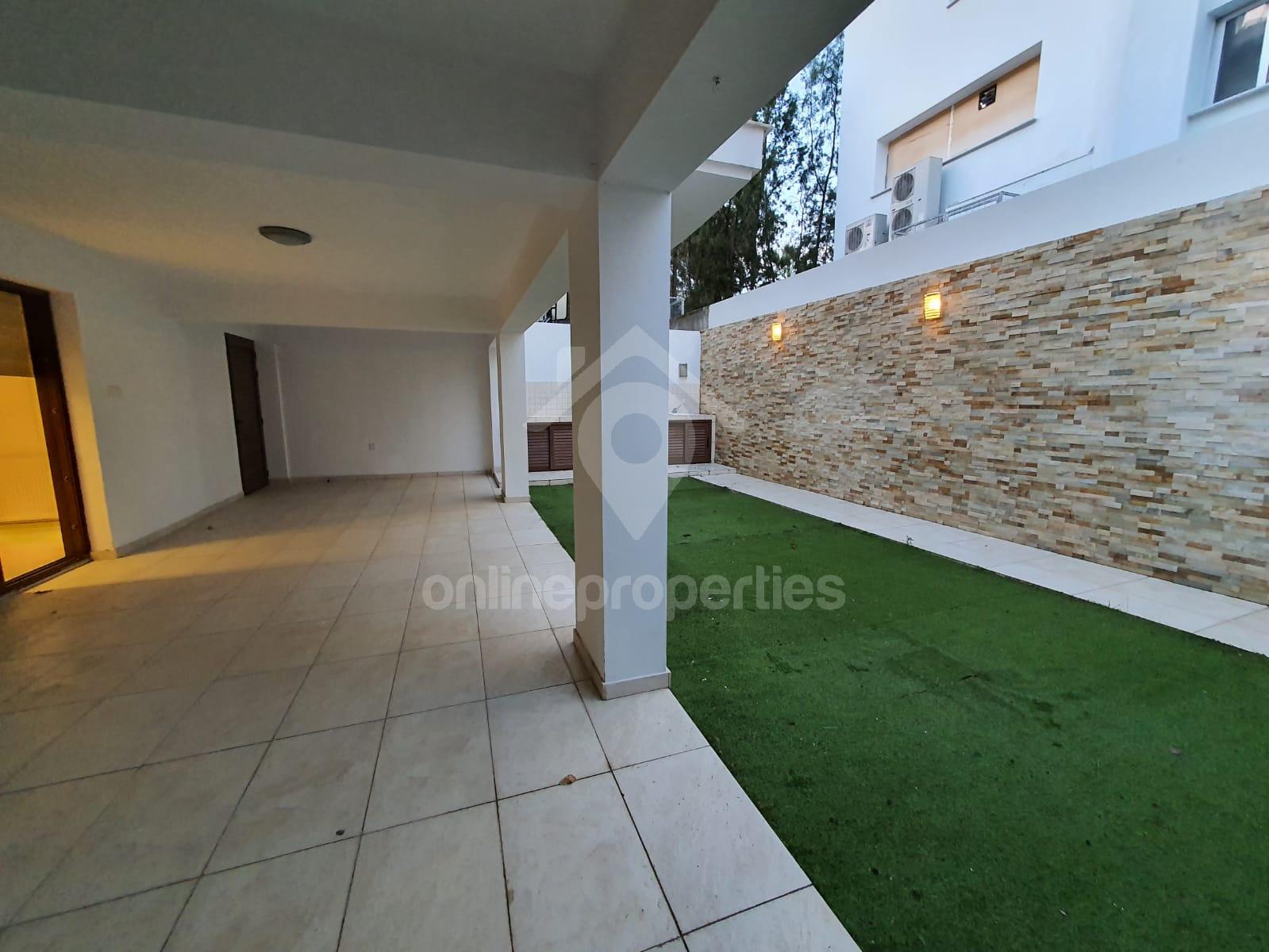 To change image, hover mouse over thumbnails below