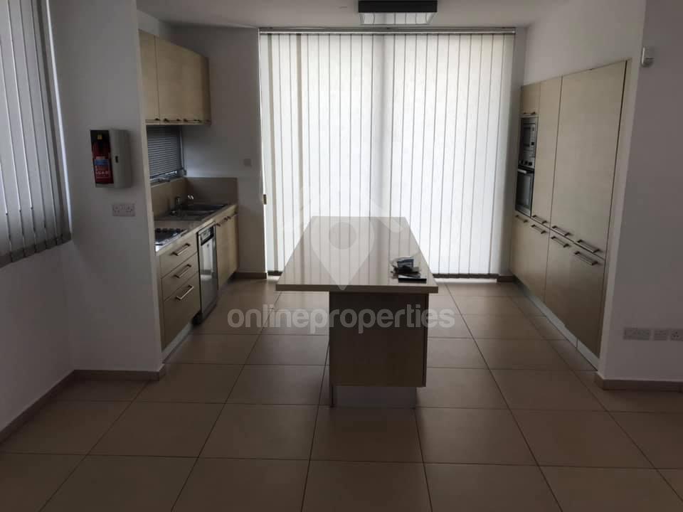 To change image, hover mouse over thumbnails below