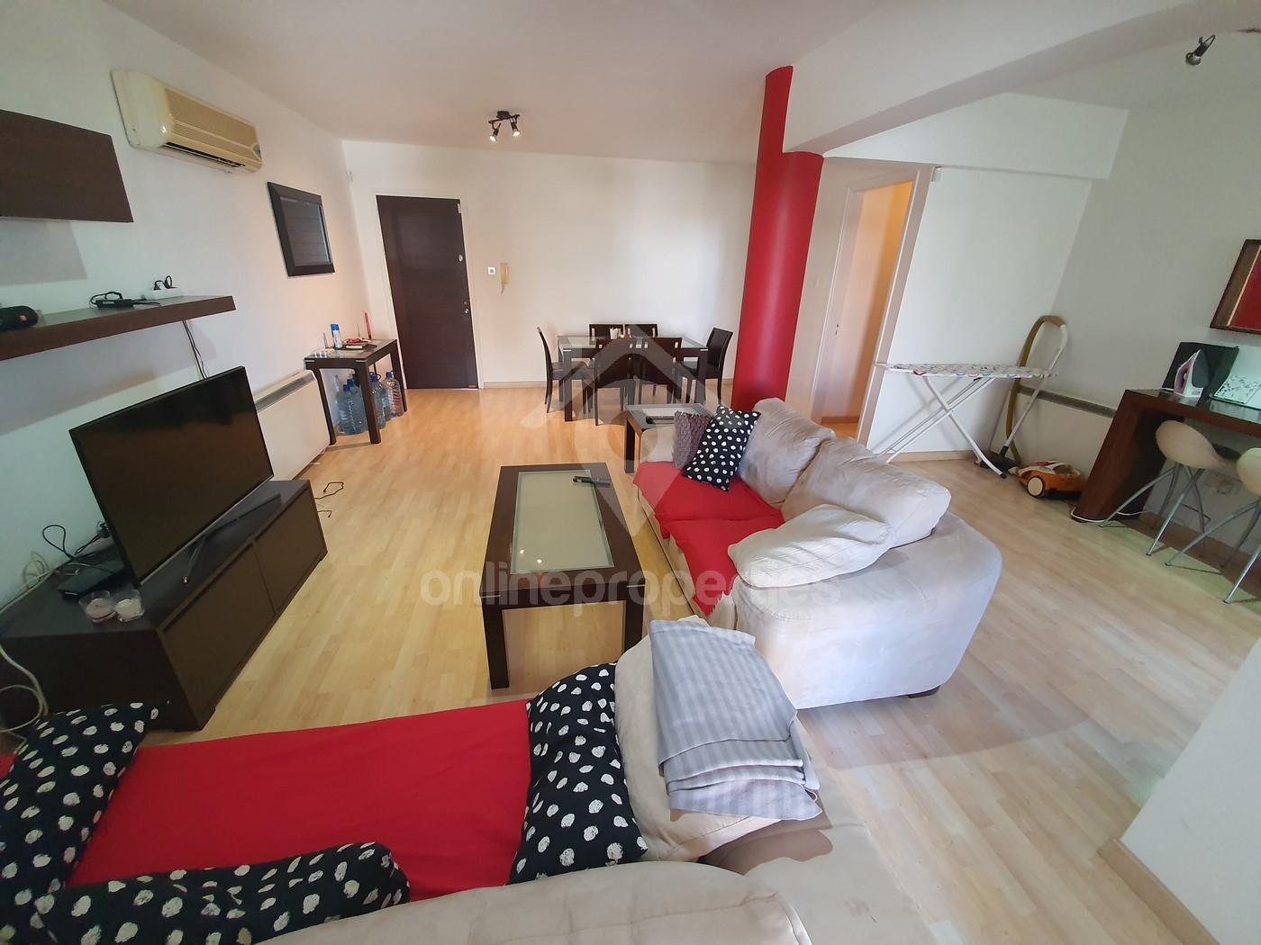 To change image, hover mouse over thumbnails below