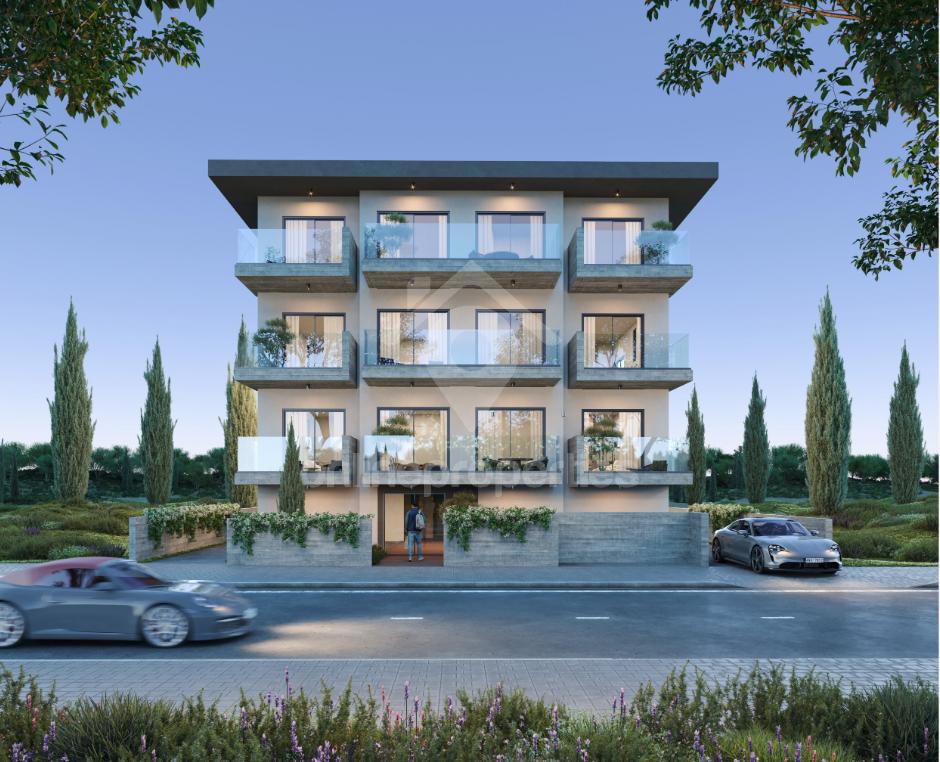 To change image, hover mouse over thumbnails below