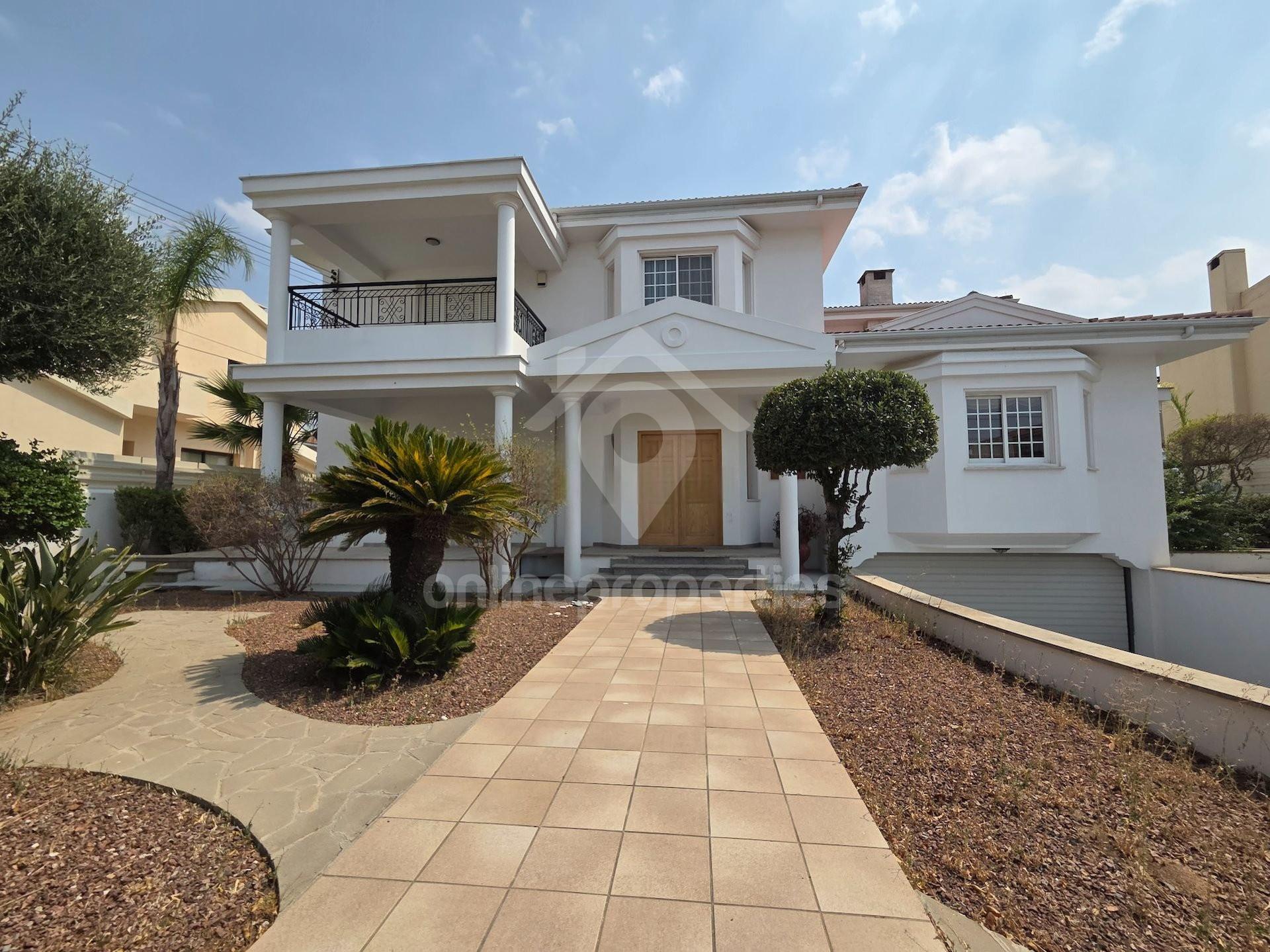 To change image, hover mouse over thumbnails below