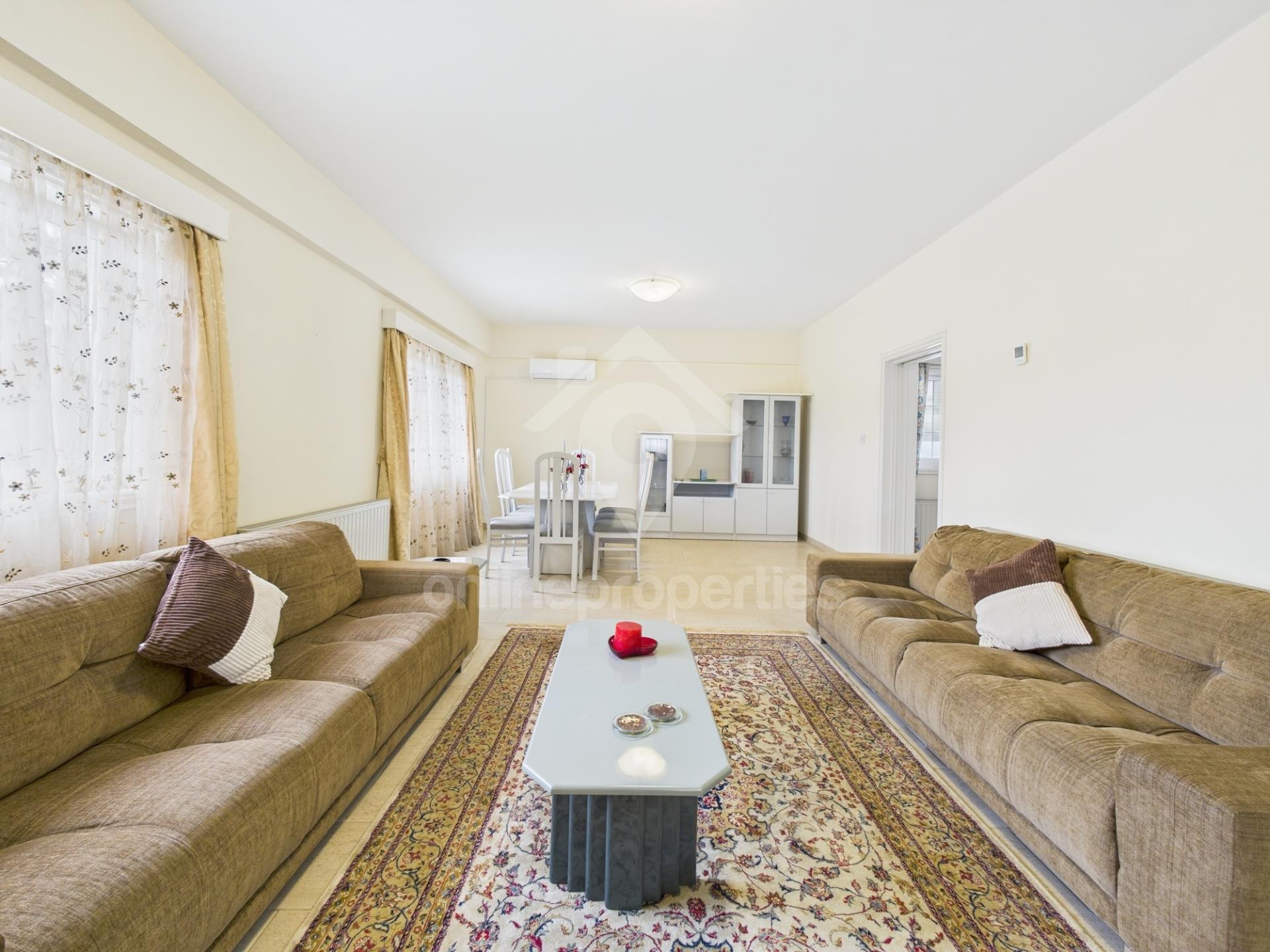 A Grand Apartment in a Prime Location!