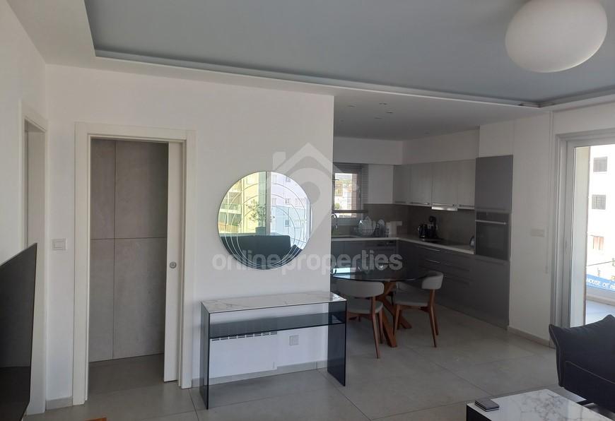 3-bedroom penthouse near linear park