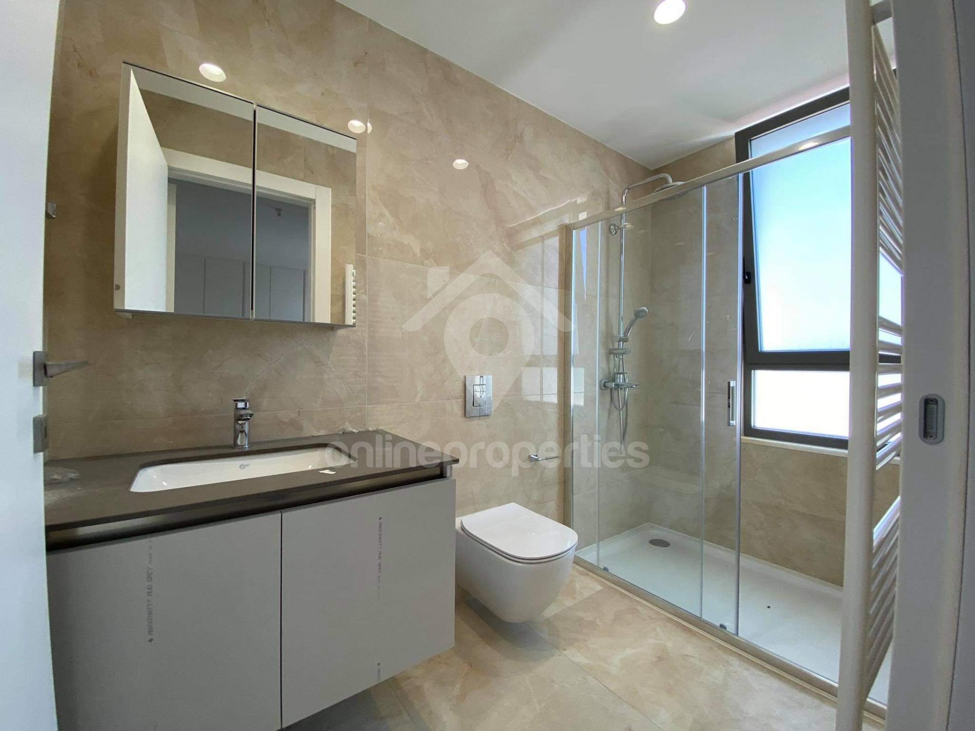 To change image, hover mouse over thumbnails below