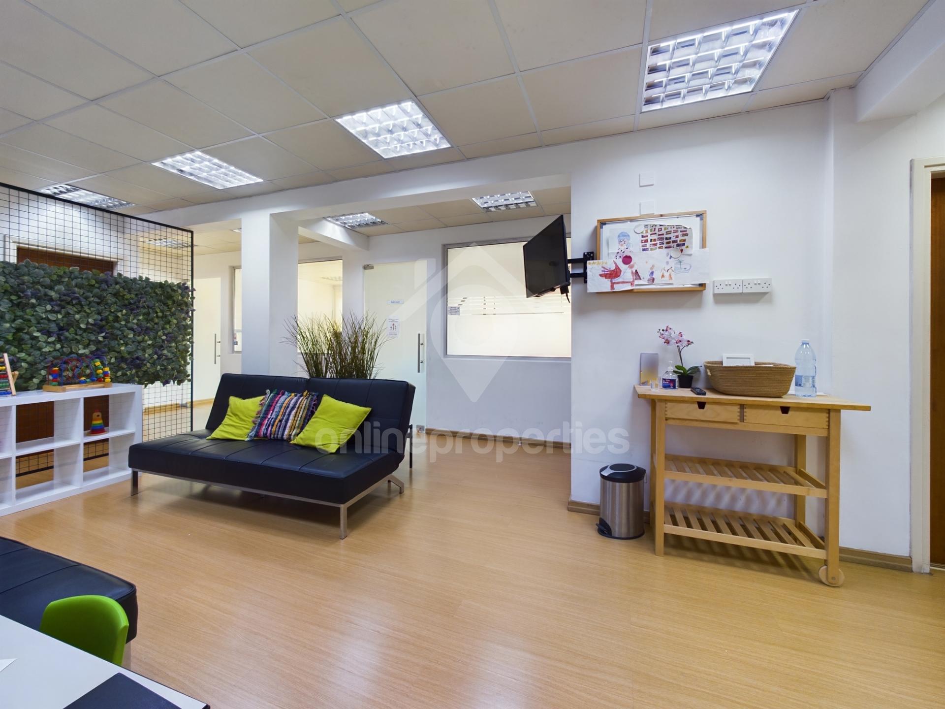 amazing whole floor commercial space with 12 rooms ex kids therapy center